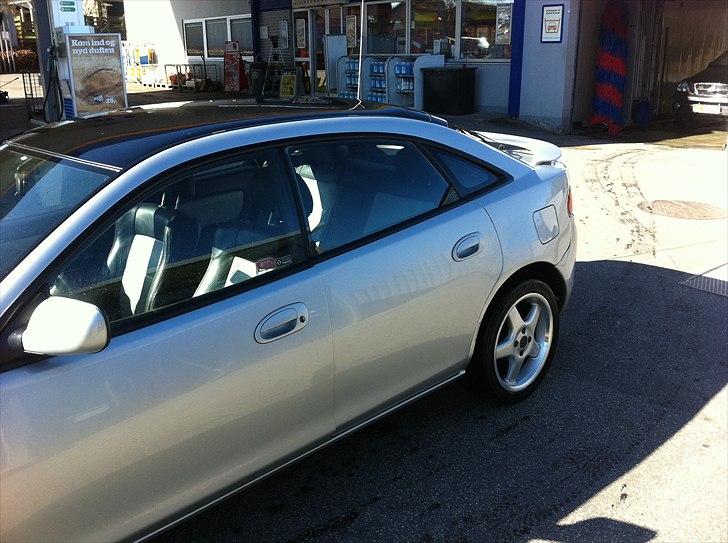 Mazda 323 F BA billede 5