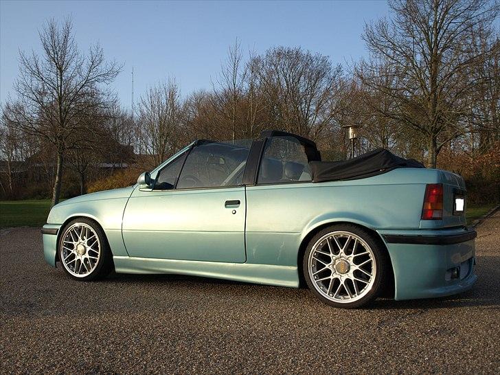 Opel Kadett 2.0 GSI Cabrio billede 3