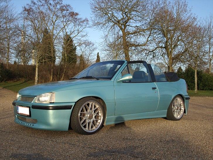 Opel Kadett 2.0 GSI Cabrio billede 10