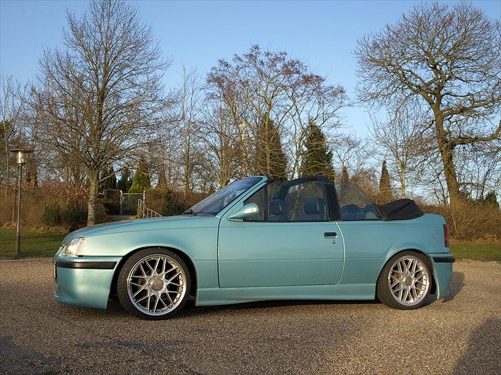 Opel Kadett 2.0 GSI Cabrio billede 13