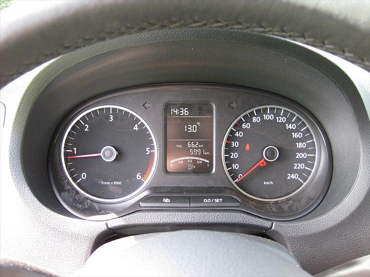 VW Polo 1,2 TDI Bluemotion (SOLGT) billede 9