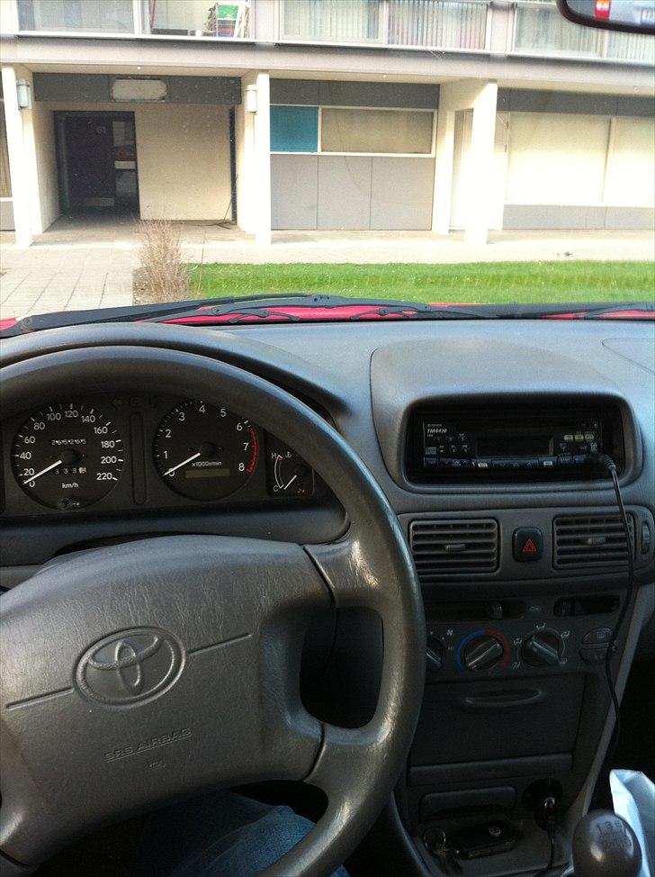 Toyota Corolla 1,8 4WD St.Car **SOLGT** billede 7
