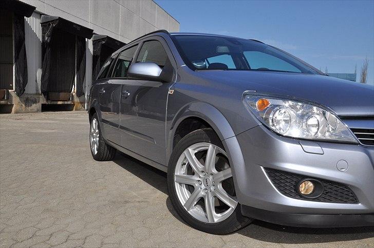 Opel Astra H wagon billede 8