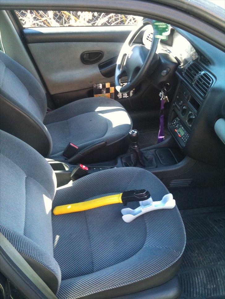 Peugeot 1,8 8V S [Solgt] billede 6