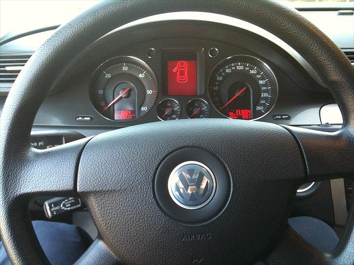 VW Passat Variant *SOLGT* billede 11