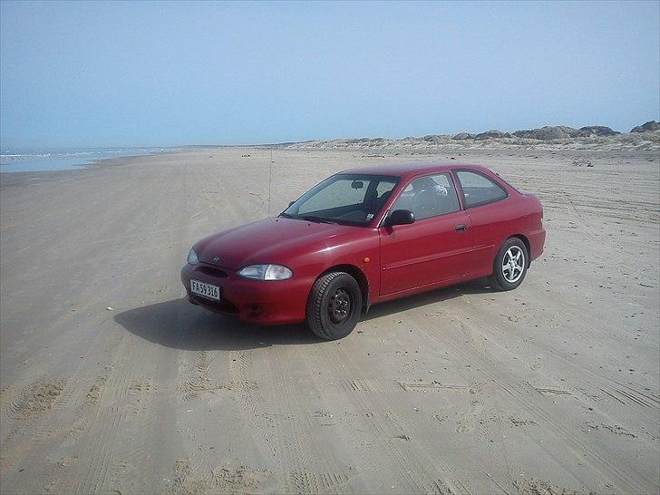 Hyundai accent på hyllen bil :D  billede 4