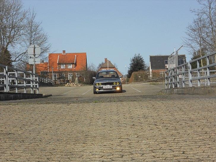 BMW E30 320i  billede 4