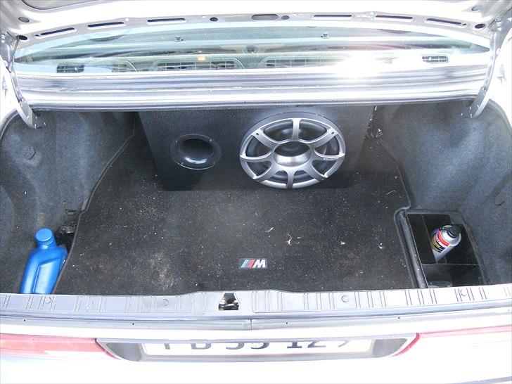 BMW E30 320i  billede 8