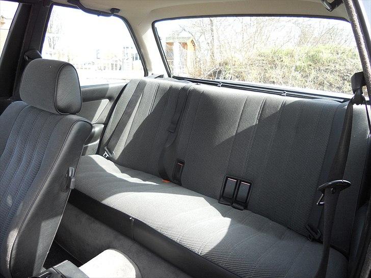 BMW E30 320i  billede 11