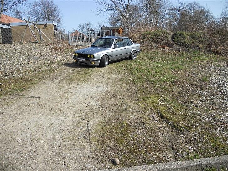 BMW E30 320i  billede 12