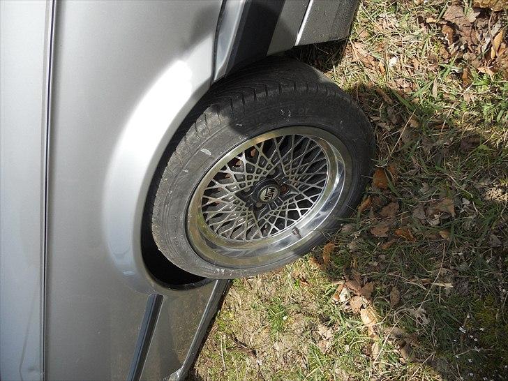 BMW E30 320i  billede 13