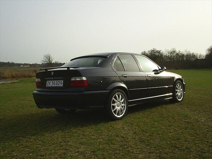 BMW e36 318i  Solgt billede 2