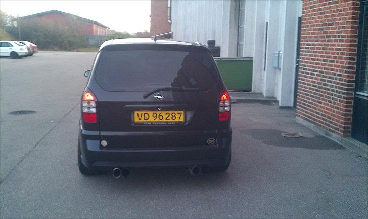 Opel Zafira OPC Sorte Slyngel (SOLGT) billede 4