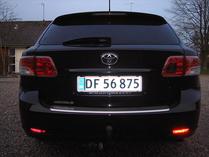 Toyota Avensis 2.2 D-CAT STW solgt - Rumpen :-) billede 6