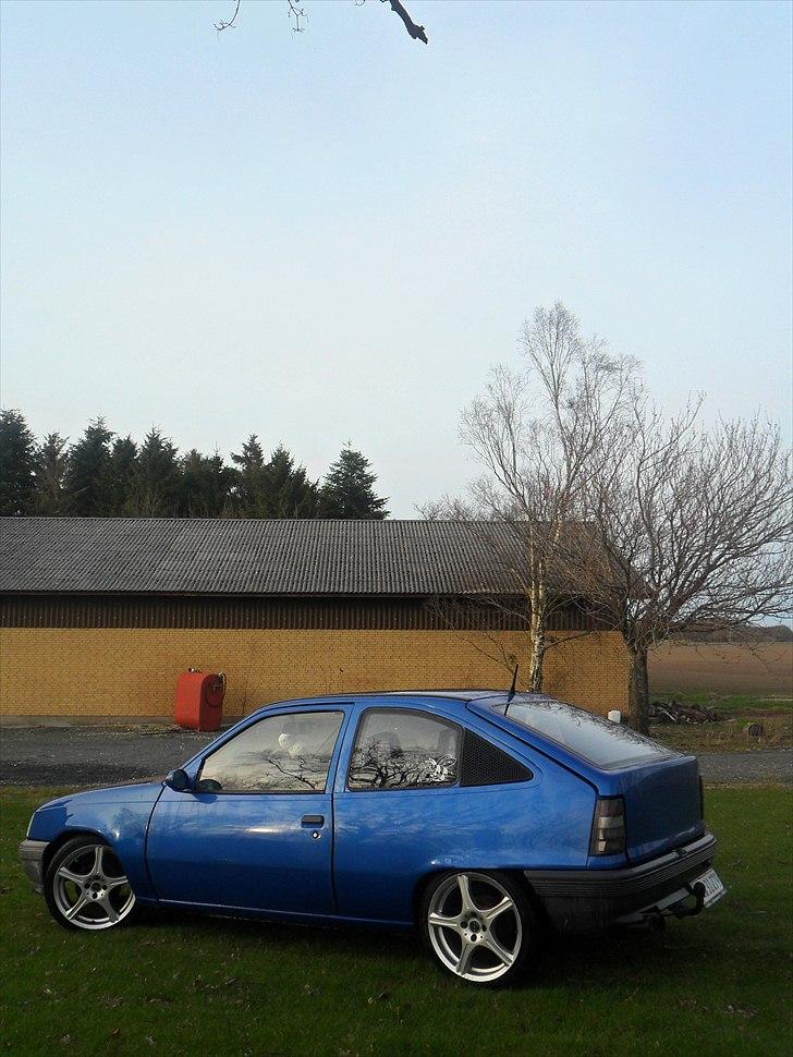 Opel Kadett E CC 1.3s (Vinterbil nr. 1) billede 14