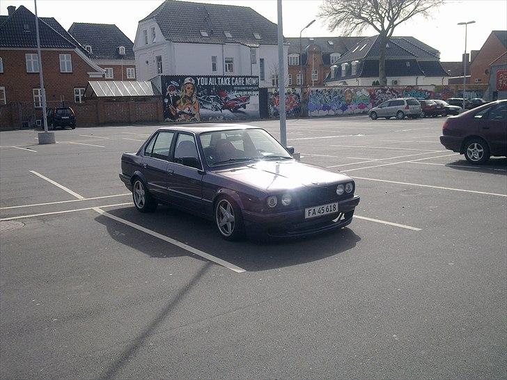 BMW E 30 *Muligvis DØD!!!* billede 2
