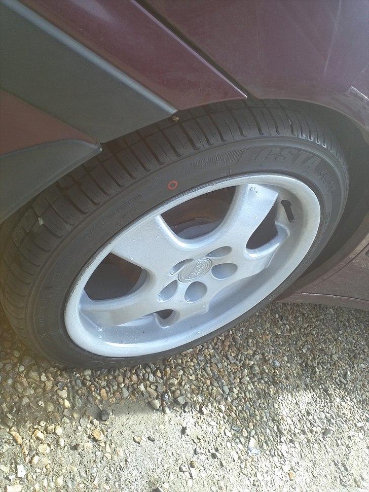 Toyota Carina E 2.0 SLI *Tidligere bil* billede 3