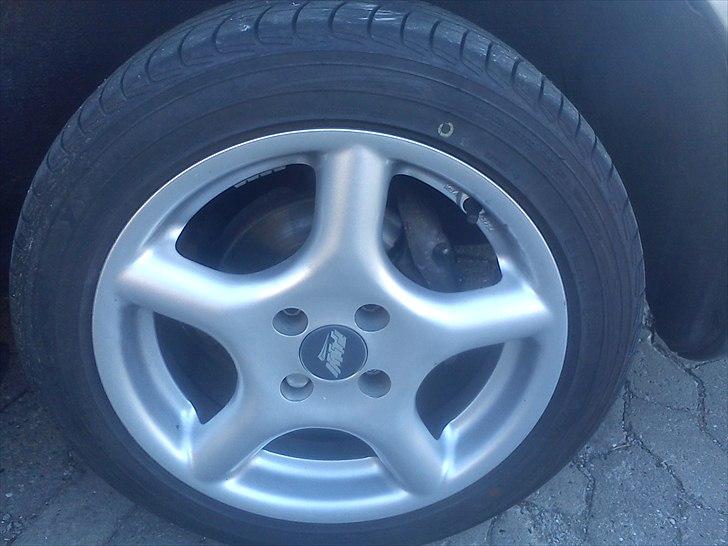 Mazda 323f ba billede 11