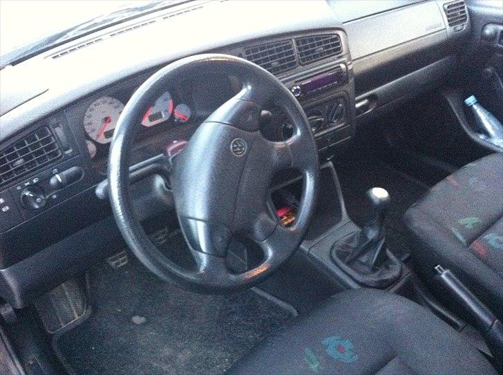 VW Golf 3 Rolling stones TOTALSKADET billede 9