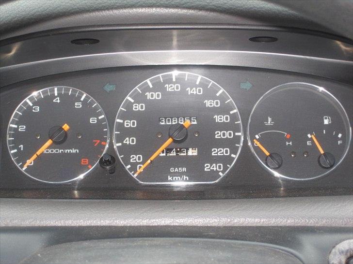 Mazda 626 2,5i GT V6 KLZE billede 2