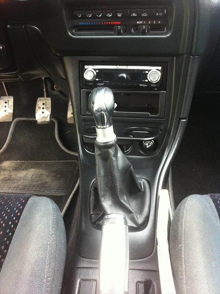 Mazda mx3 1.8 v6 billede 8