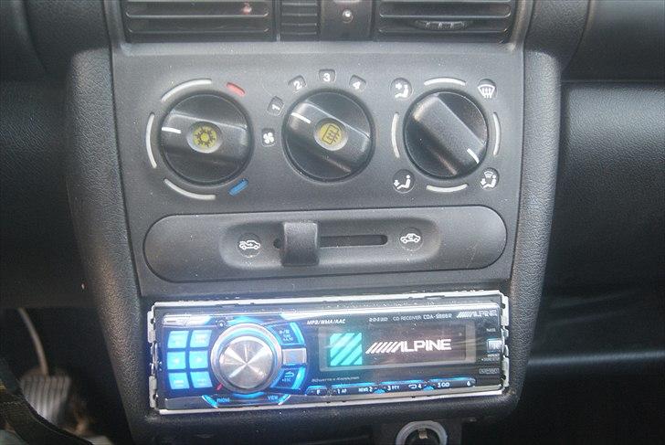 Opel tigra aircon billede 6