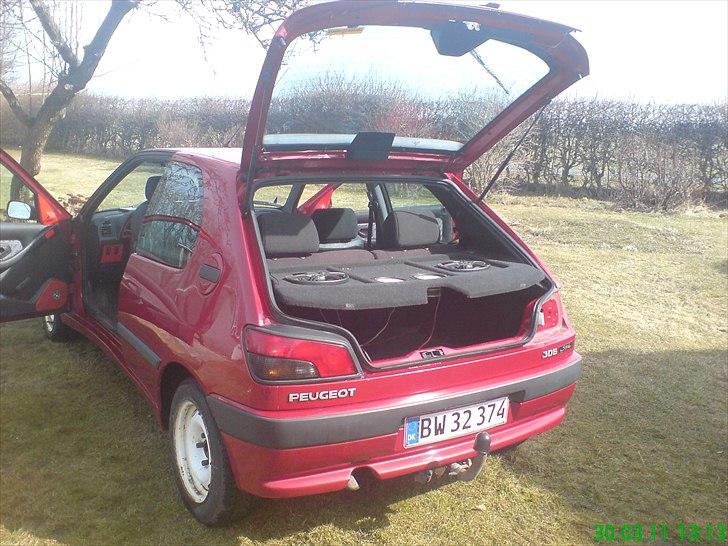 Peugeot 306 style (Damens) billede 2