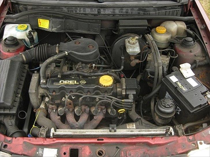 Opel Astra F (Tidligere bil) - Den firbenede satan :) billede 9