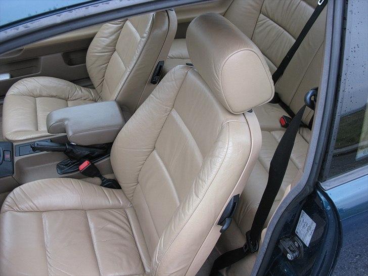 BMW 320i coupe billede 16