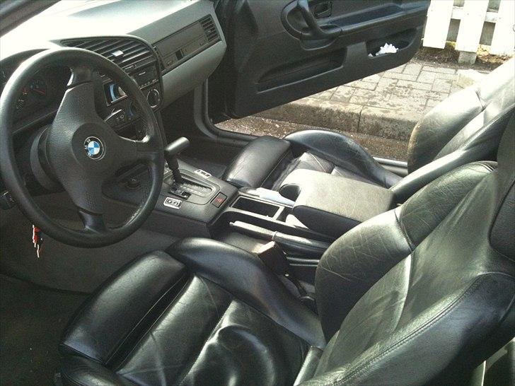 BMW 320i E36 Coupe Aut. *solgt* billede 11