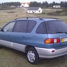 Toyota Sportsvan 2,2TD