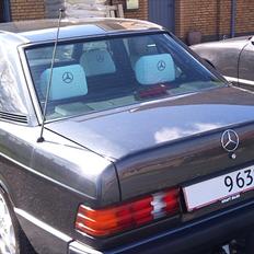 Mercedes Benz 190E 2.0 (W201)