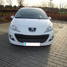 Peugeot 207 1,6 HDI Sportium - solgt