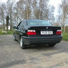 BMW E36 316i Sedan ( SOLGT )