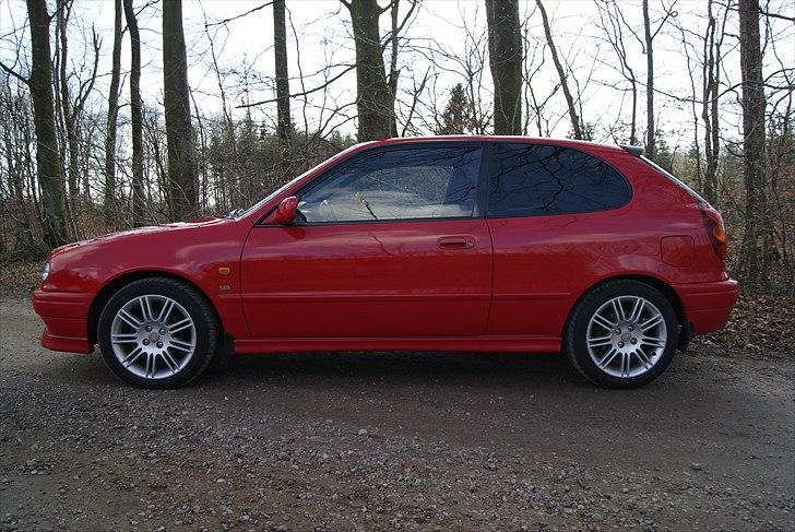 Toyota Corolla G6R totalskadet billede 13