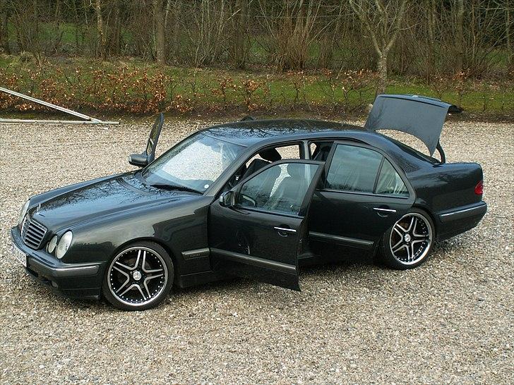 Mercedes Benz w210 billede 2