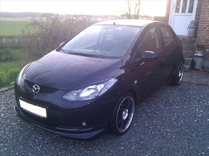 Mazda 2 Facelift **SOLGT** billede 9