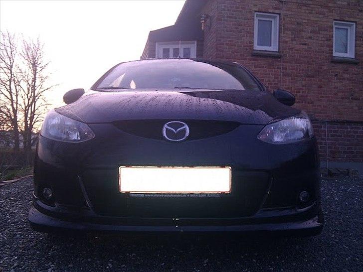 Mazda 2 Facelift **SOLGT** billede 12