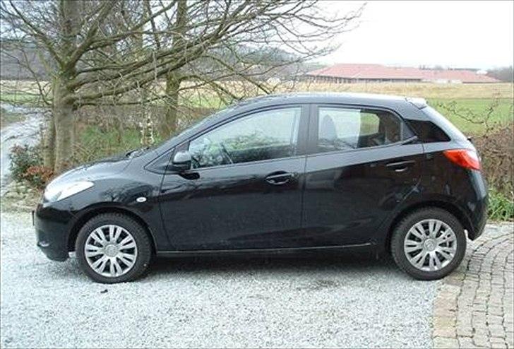 Mazda 2 Facelift **SOLGT** billede 15