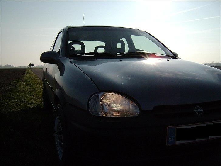 Opel corsa  b 1,4 i - nz  billede 2