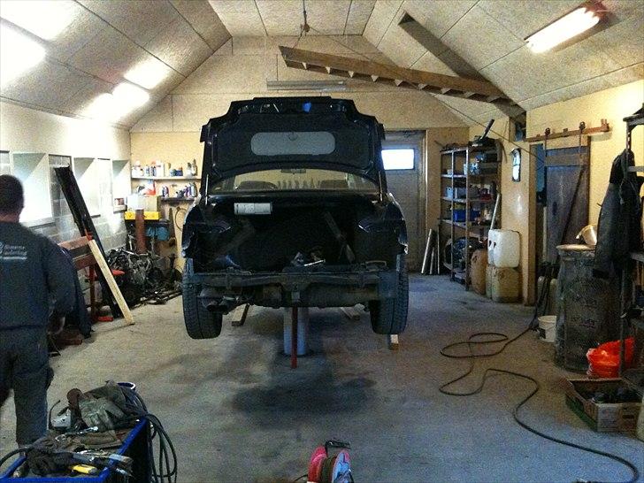 BMW 328i coupe SOLGT - Her laves bagpanelet billede 6