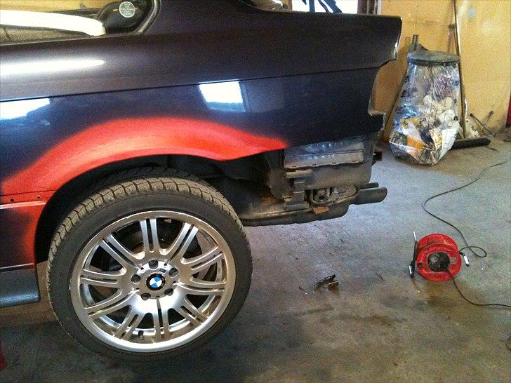 BMW 328i coupe SOLGT - De færdige skærmkanter billede 7