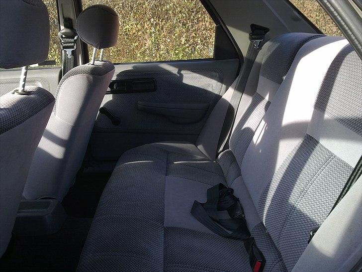 Ford Sierra CLX 2.0 billede 12