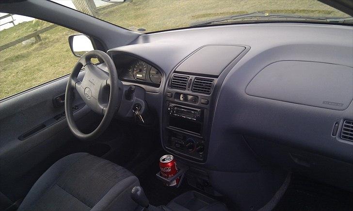 Toyota Sportsvan 2,2TD billede 4