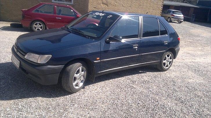 Peugeot 306 1,6 byttet :) billede 2