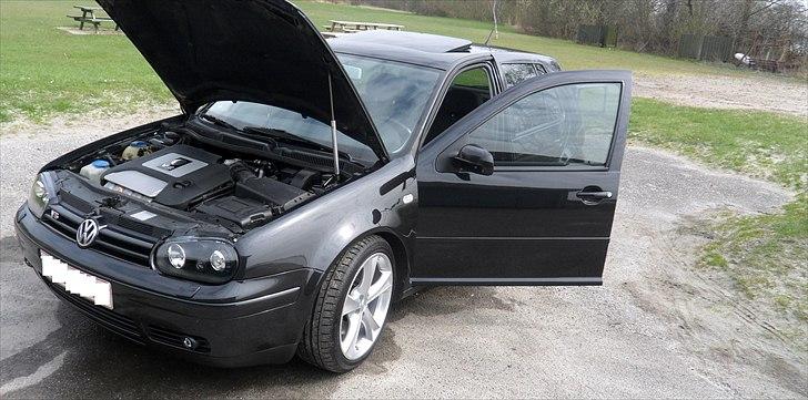 VW Golf 4 2,3 V5 billede 6