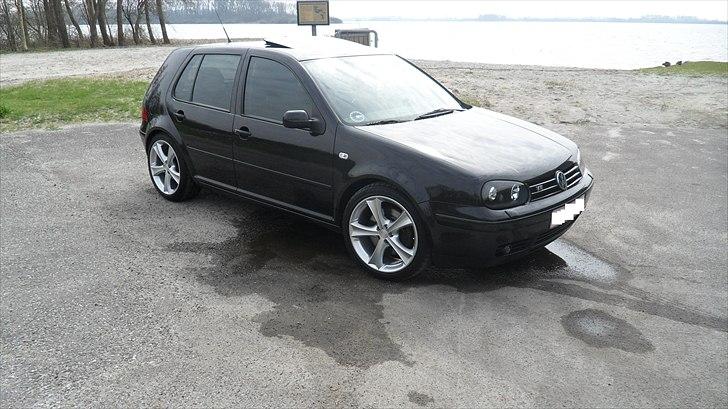 VW Golf 4 2,3 V5 billede 8