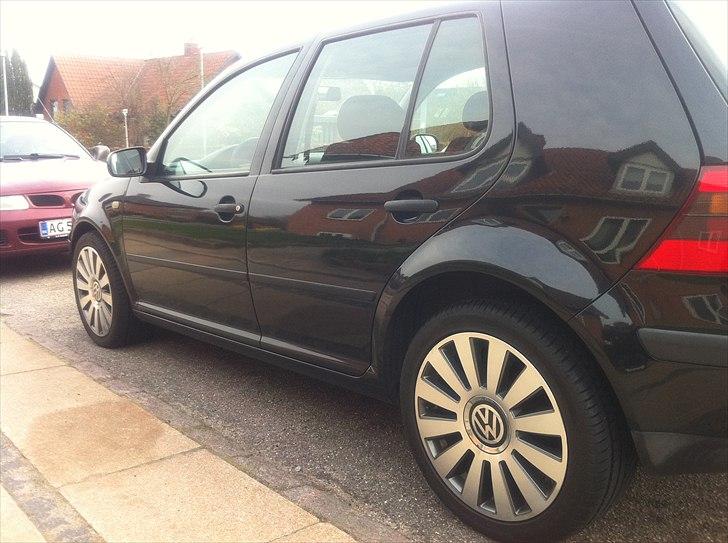 VW Golf 4 billede 2