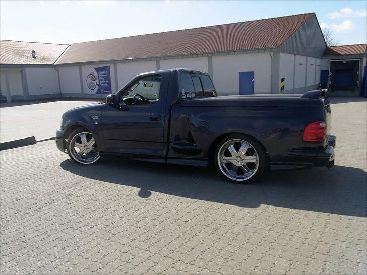 Ford f 150 lightning solgt billede 3