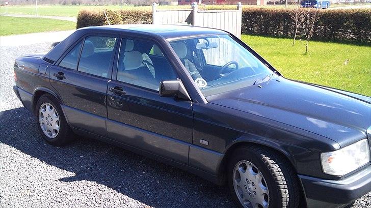 Mercedes Benz 190E 2.0 (W201) billede 1